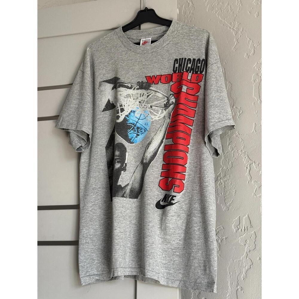 Michael Jordan Chicago Bulls World Champions T-Shirt Deadstock